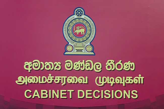 Trials for driving licences by private institutions to be cancelled