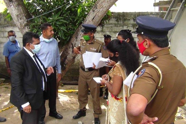 Constable commits suicide near Madampe Police Station