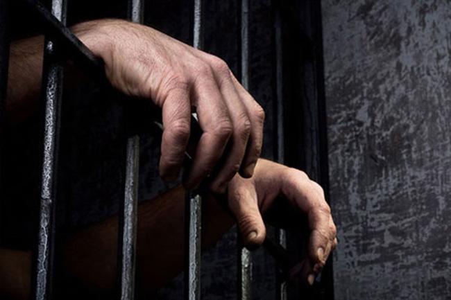 Contraband including 1,102 mobile phones seized from prisons within 4 weeks