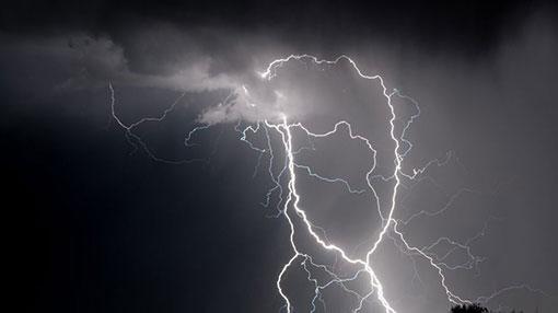 Warning issued for severe lightning