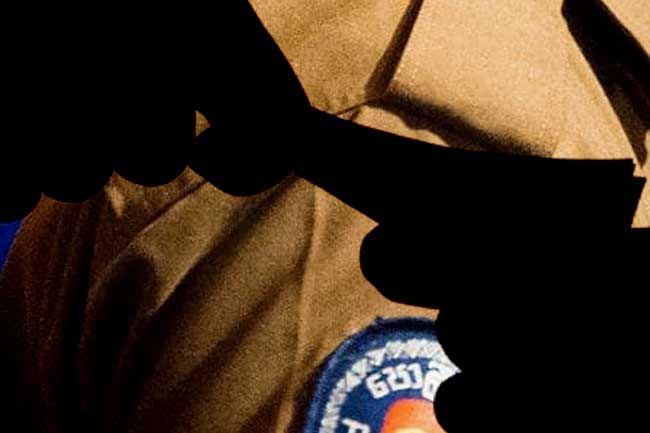 Cop arrested for obtaining Rs 15,000 bribe