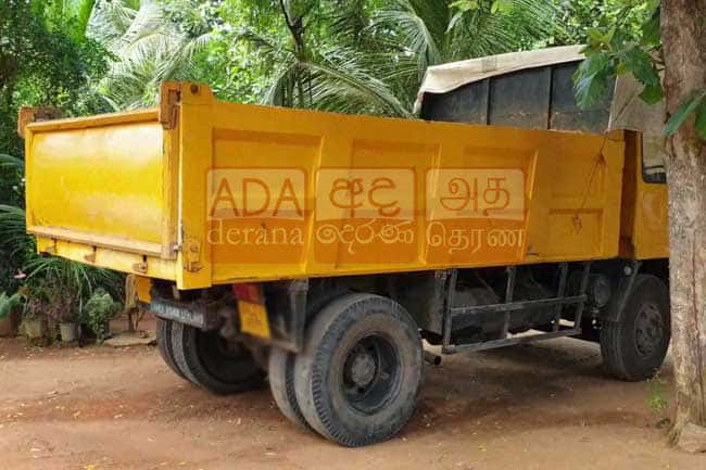 Tipper truck that ran over three cops found abandoned