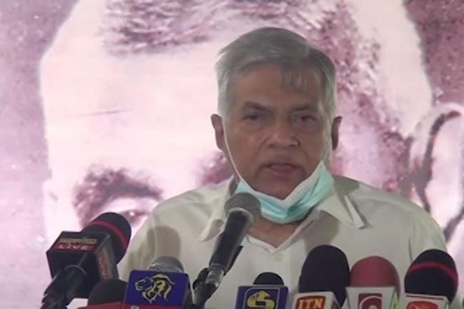 Ranil stresses on new agriculture-based economy