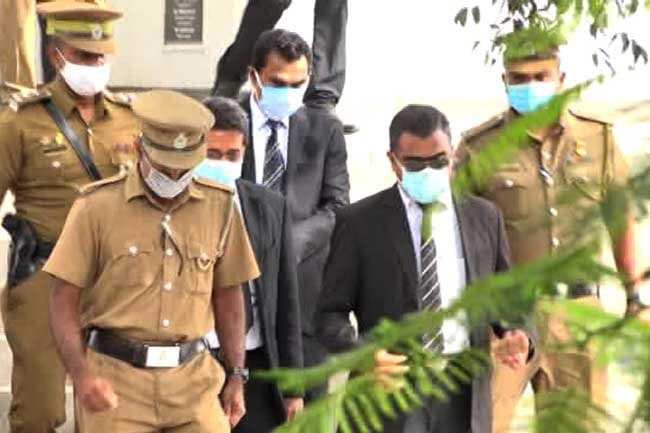 Negombo SP Sampayo contradicts police statement on his arrest