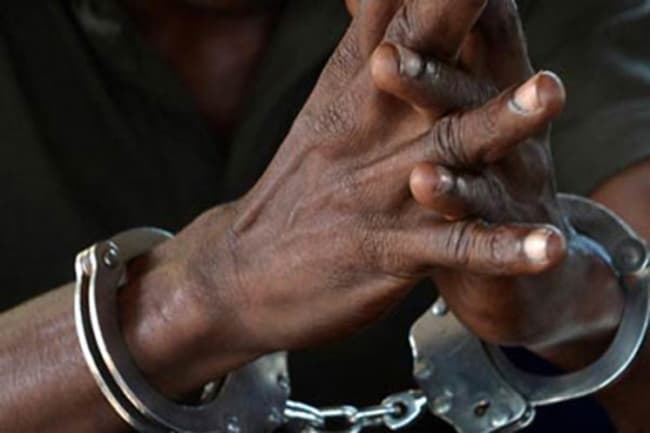 “Yaka Sampath” wanted by police arrested in Battaramulla