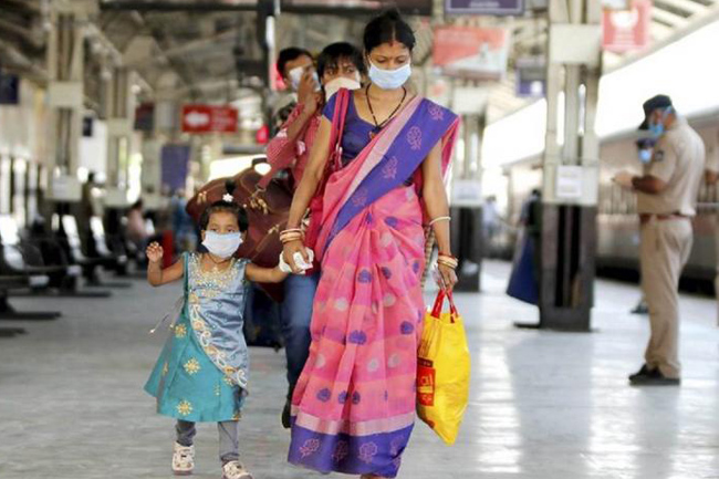 India records single-day spike of over 95,000 COVID-19 cases