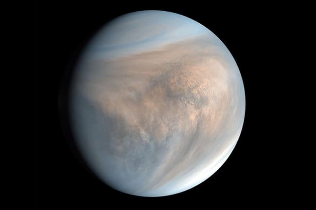 Astronomers find possible sign of life on Venus