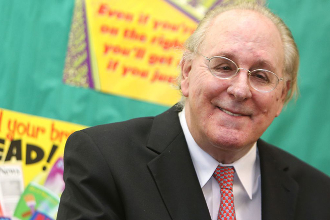 ‘Forrest Gump’ author Winston Groom dies at 77