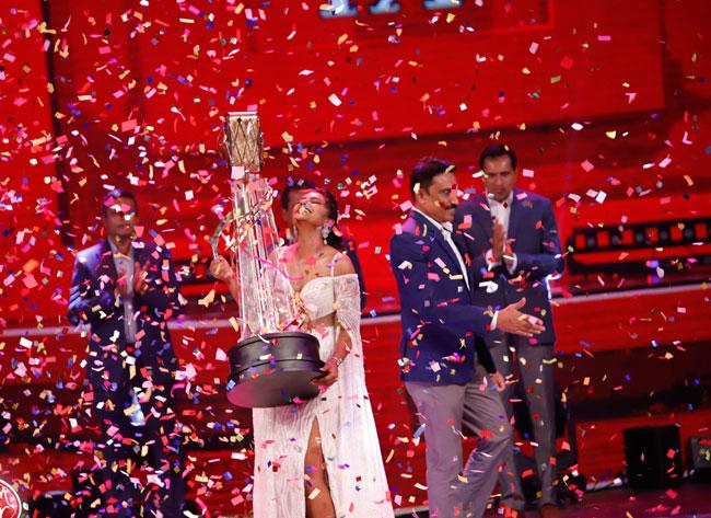 Falan Andrea becomes new Derana Dream Star