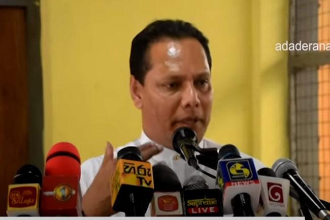 Dayasiri requests public servants to wear local attire on Fridays