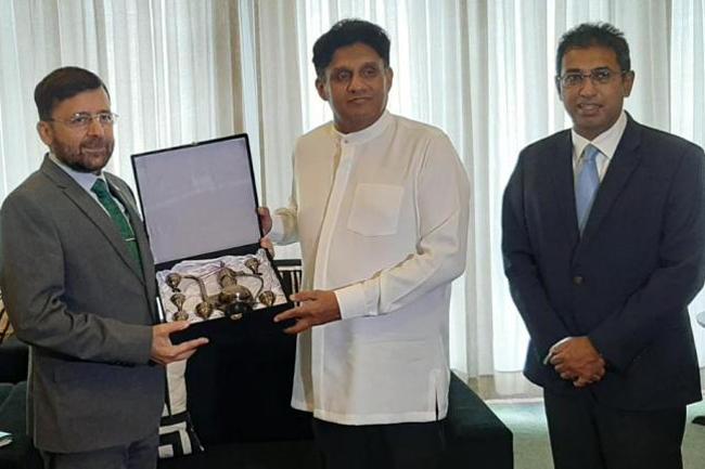 Sajith calls on Pakistani High Commissioner