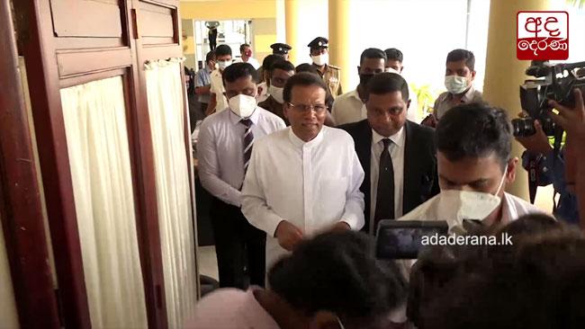 Maithripala arrives at PCoI on Easter attacks