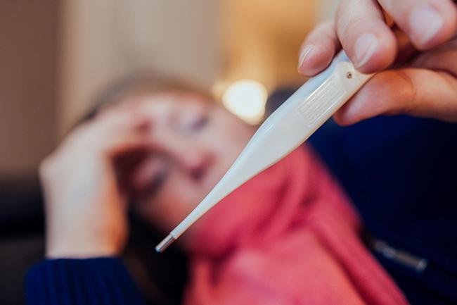 Seek immediate treatment if showing symptoms of fever, Govt. urges