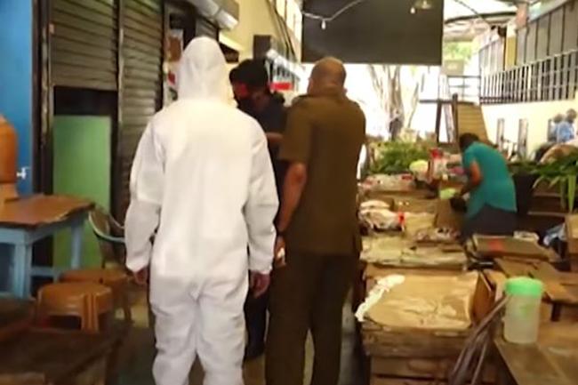 Nugegoda market closed off after two vendors test positive for coronavirus