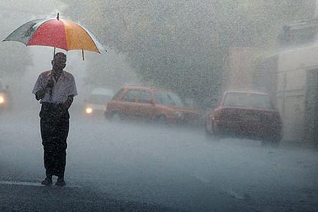 Heavy showers above 100mm expected in five provinces