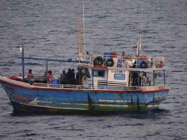 Indian coast guard seizes 100 kg heroin from Sri Lankan boat