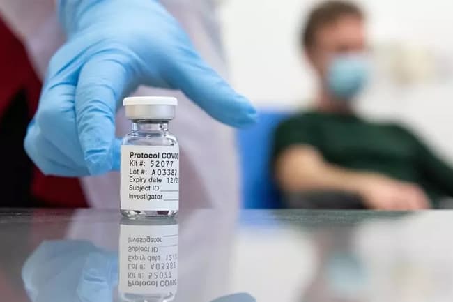 ‘Infodemic’ risks jeopardising virus vaccines – WHO