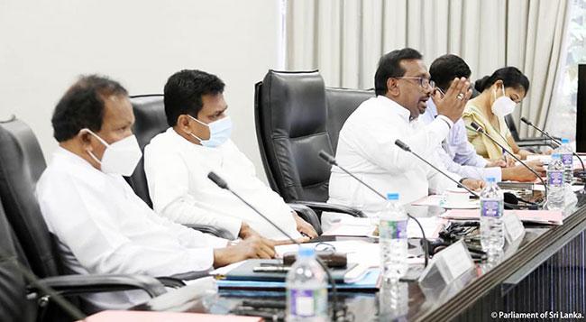 Govt to purchase 1000 kg of paddy per hectare from every farmer who receives fertilizer subsidy