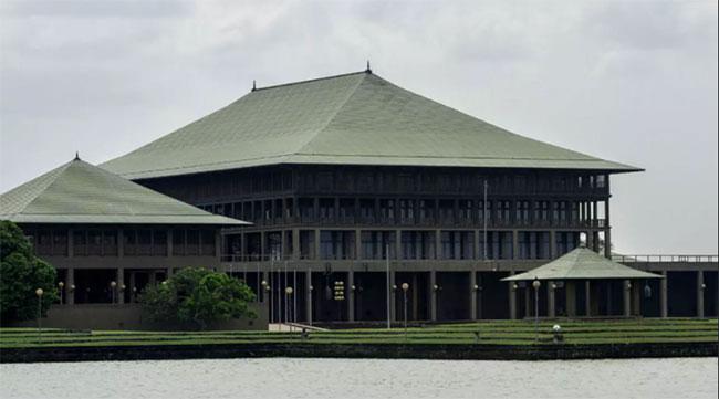 No staff members of Parliament have tested Covid-19 positive – SG