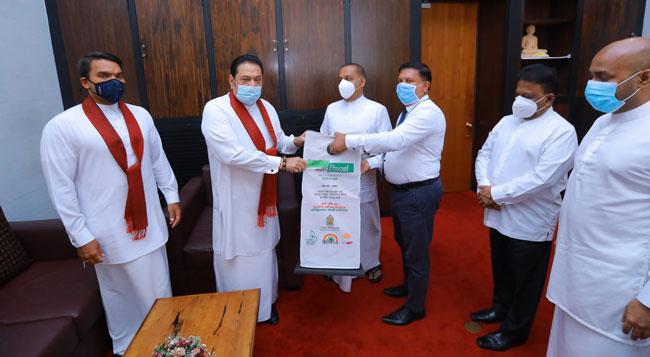 PM commends recycling drop box initiative for disposable pens and toothbrushes