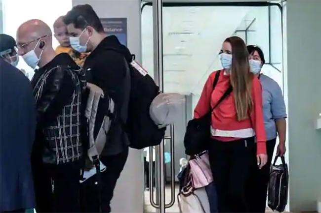 Sri Lanka reopens airports for tourists from today