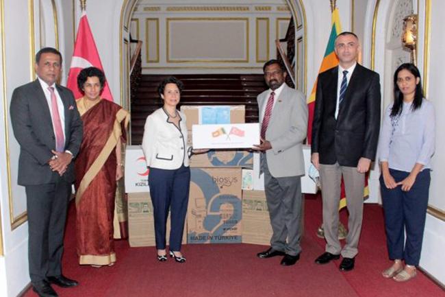 Turkey donates ventilators and PPEs to Sri Lanka
