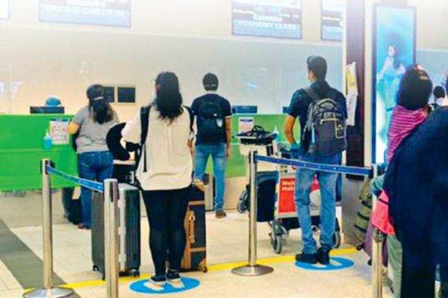 315 Sri Lankans stranded in Oman return to the island