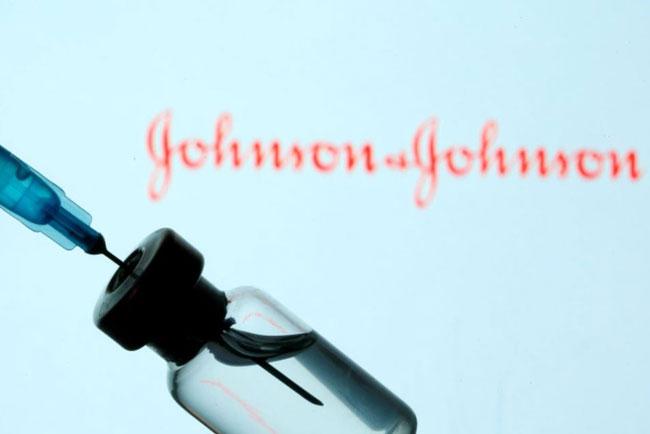 US FDA clears Johnson & Johnson’s one-dose COVID-19 vaccine