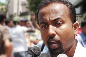 Udul stages ‘satyagraha’ against Meethotamulla garbage dump