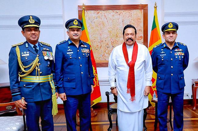 Air Chiefs of Pakistan and Bangladesh call on Prime Minister