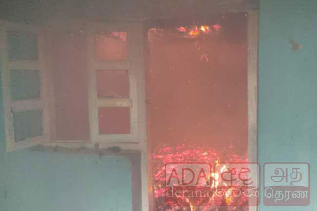 Nearly 20 estate houses burned down in Maskeilya fire