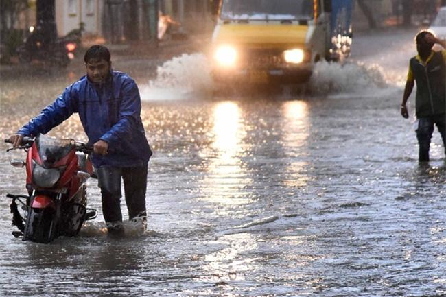 Downpours of about 100 mm in parts of the island – Met. Dept.