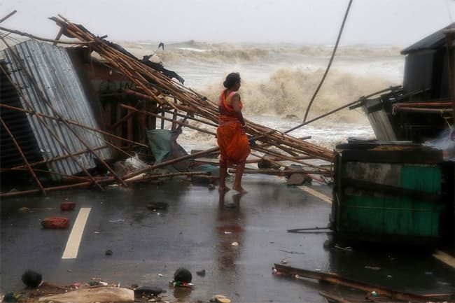 Cyclone ‘Yaas’: Severe storm hits India’s eastern coast