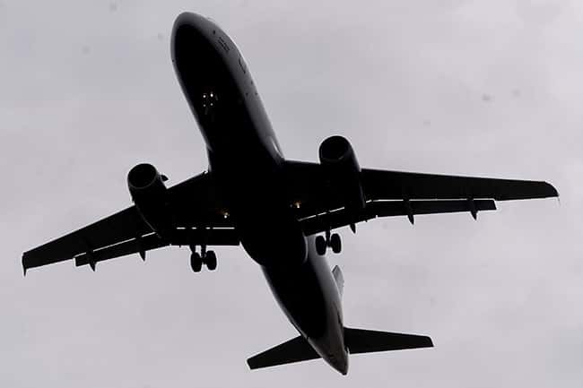 Sri Lanka bars air passengers with 14-day travel history to Vietnam