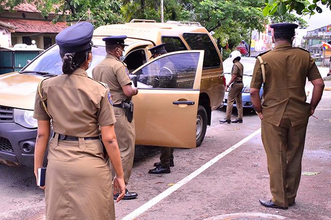 Police apprehend 1,390 more quarantine law violators