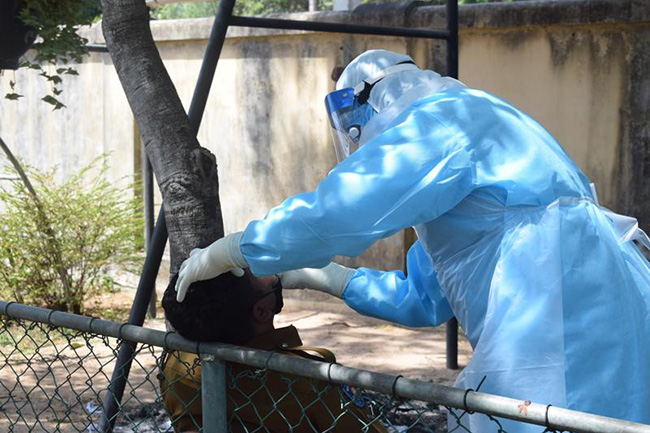 1,220 new COVID infections confirmed in Sri Lanka