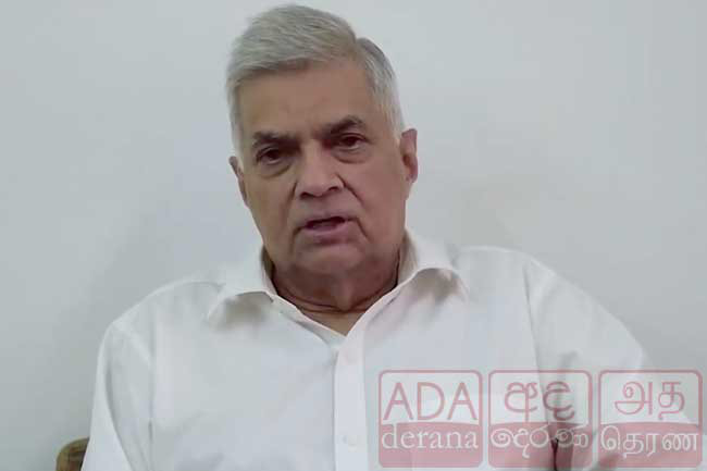 Army handling vaccination process is unacceptable - Ranil