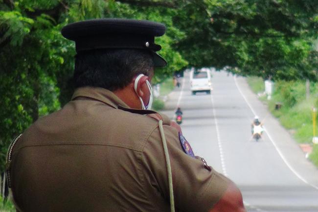Guidelines for police officers on performing duties during quarantine curfew