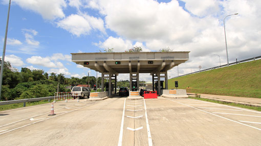 1.4 mn cash missing from expressway interchange