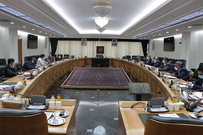 Iran offers support to expand trade ties with Sri Lanka
