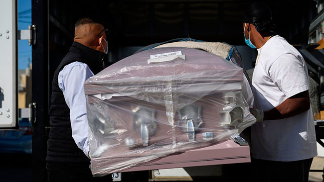 COVID-19 pandemic cut life expectancy by most since World War II - study