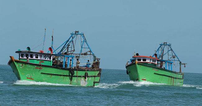 Navy arrests 23 Indian fishermen, seize 2 trawlers