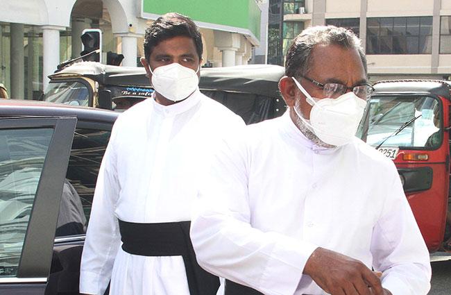Fr. Cyril Gamini leaves CID after giving 5-hour long statement