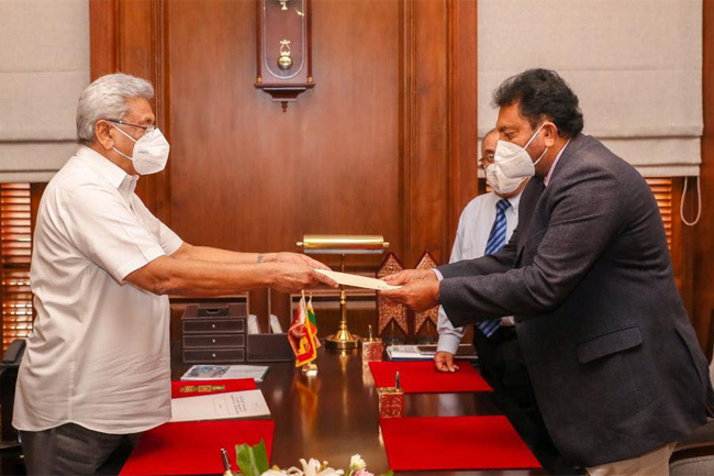 Wasantha Karannagoda appointed new Governor of North Western Province