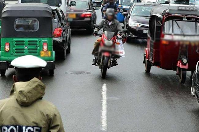 Traffic congestion in Pelawatte due to protest
