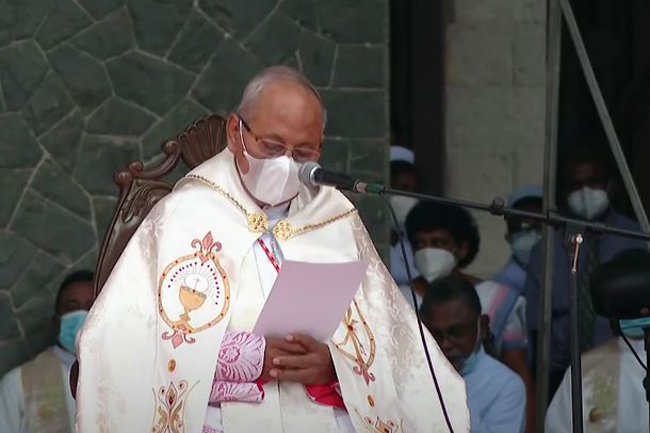Cardinal says some leaders used Easter attacks for political advantage