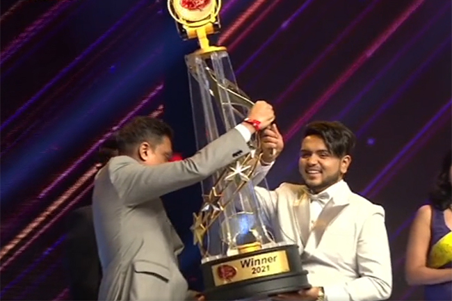 Dulanga Sampath crowned new ‘Derana Dream Star’