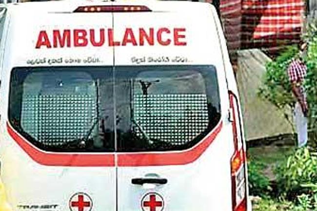 Gunmen open fire at ambulance in Panadura