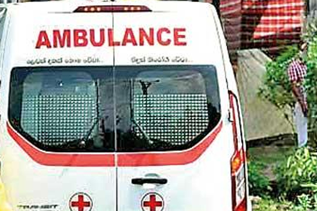 Gunmen open fire at ambulance in Panadura