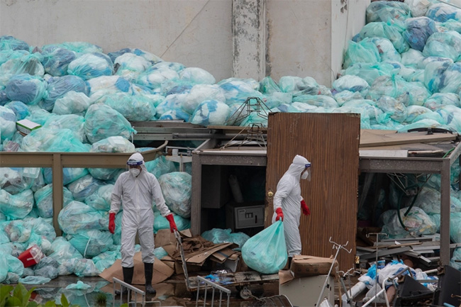 Masses of COVID medical waste pose health hazard - WHO